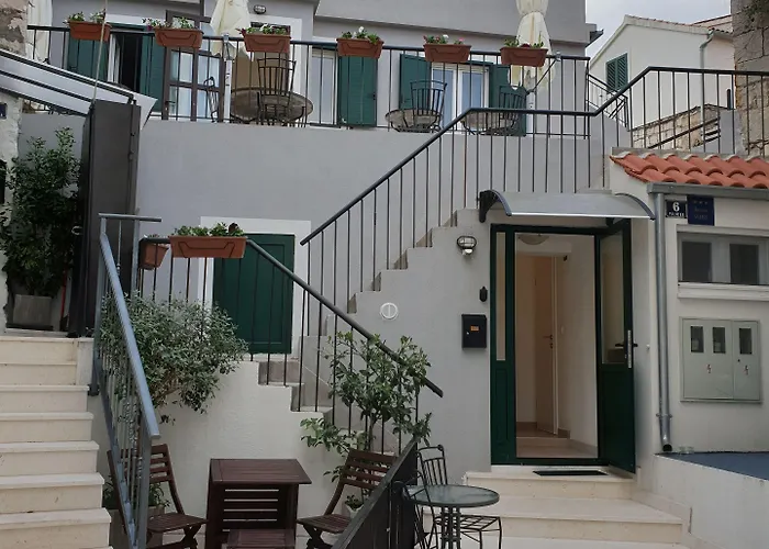 Bed & Breakfast Golden Split