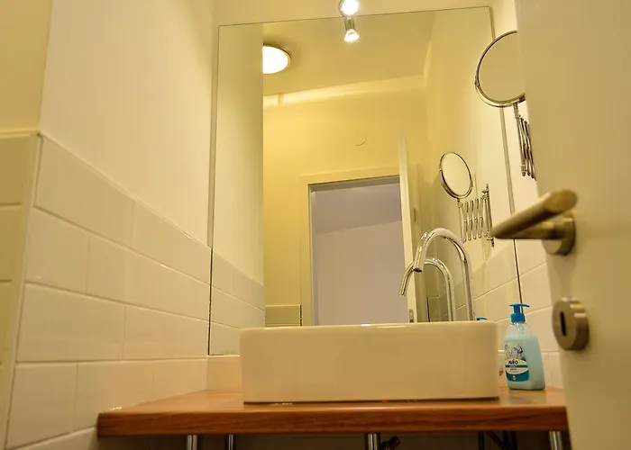 Bed and breakfast Golden 3*