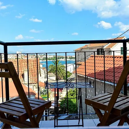 Golden Nocleg ze śniadaniem Split