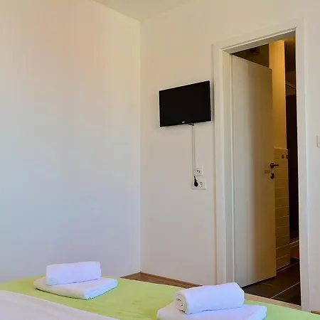 krevet i doručak Golden B&B 3*
