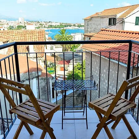 Golden Готель типу 