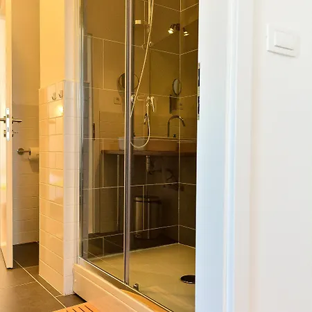 Golden Bed & Breakfast