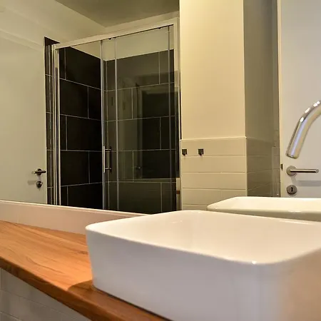 Golden Bed & Breakfast 3*