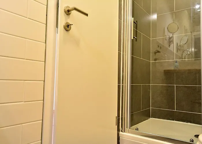 Bed & Breakfast Golden B&B