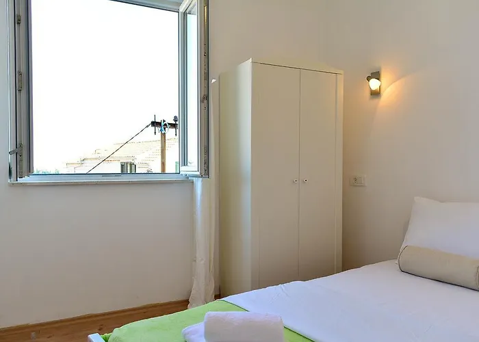 Bed & Breakfast Golden B&B 3*